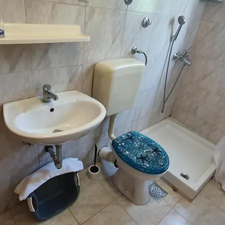 Casa Monti Ρόβινι