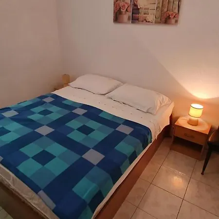 Casa Monti Διαμέρισμα Ρόβινι