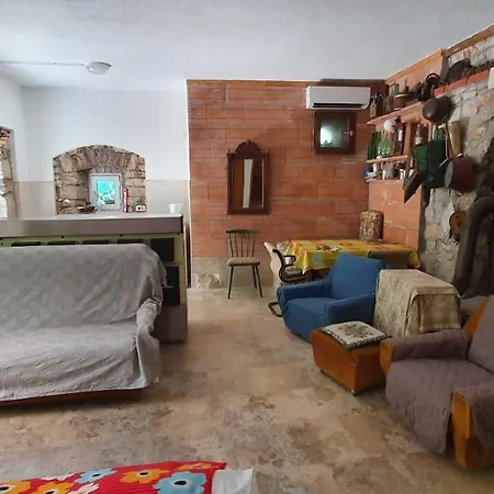 Casa Monti